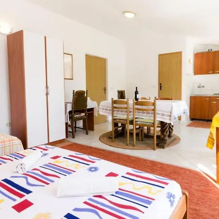 38 Casa de hóspedes 3*